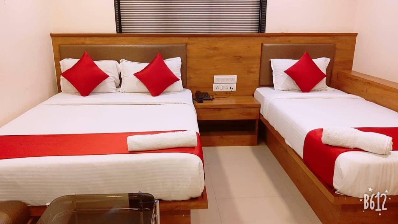 Hotel Happyland Mumbai Exterior foto