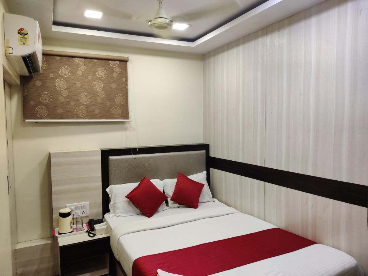 Hotel Happyland Mumbai Exterior foto