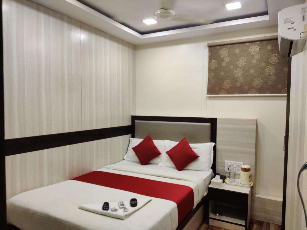 Hotel Happyland Mumbai Exterior foto