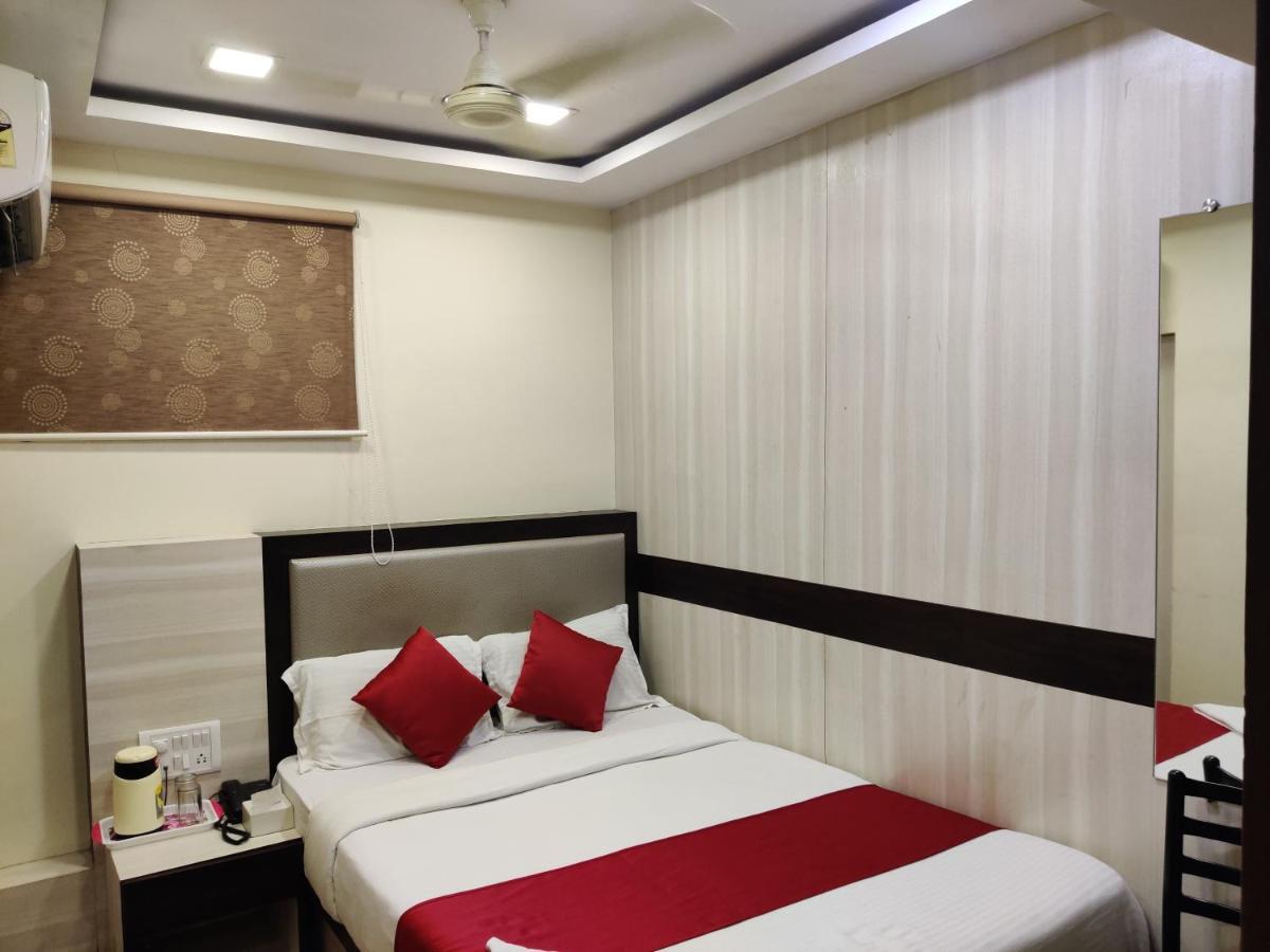 Hotel Happyland Mumbai Exterior foto