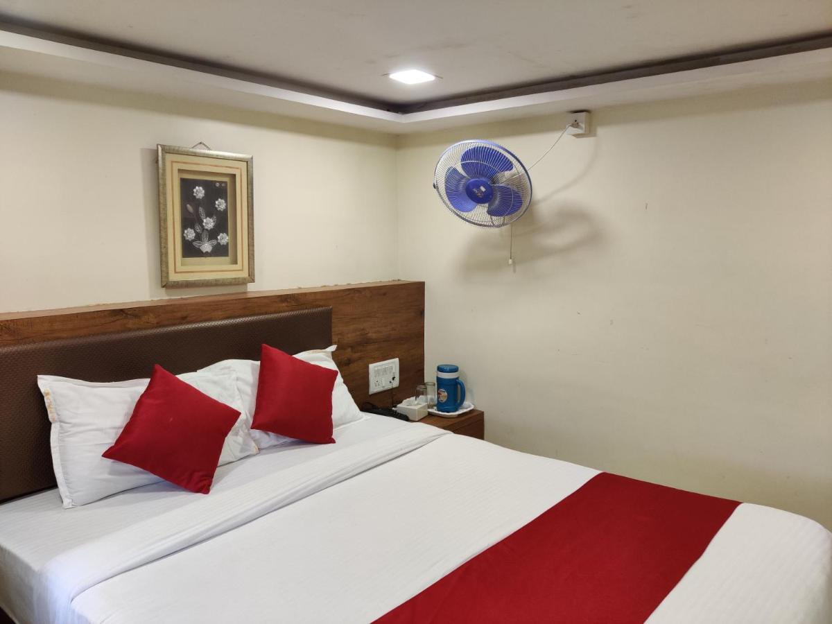 Hotel Happyland Mumbai Exterior foto